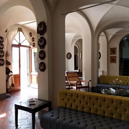Di Cabbiavoli Villa *